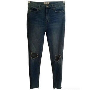We The Free Distressed Knee Medium Wash Button Fly Skinny Jeans Size 29